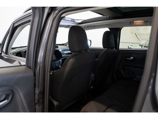 Jeep Renegade 4xe 240 Plug-in Hybrid Electric The North Star | Panoramadak | Tech Pack | Winter Pack | Navigati... ActivLease financial lease