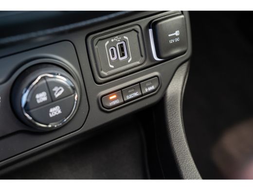 Jeep Renegade 4xe 240 Plug-in Hybrid Electric The North Star | Panoramadak | Tech Pack | Winter Pack | Navigati... ActivLease financial lease