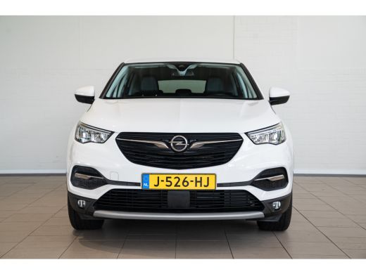 Opel Grandland X 1.2 Turbo 130PK Innovation | Camera | AGR | Parkeersensoren Voor & Achter | Navigatie | Climate C... ActivLease financial lease