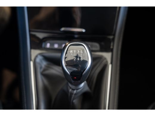Opel Grandland X 1.2 Turbo 130PK Innovation | Camera | AGR | Parkeersensoren Voor & Achter | Navigatie | Climate C... ActivLease financial lease