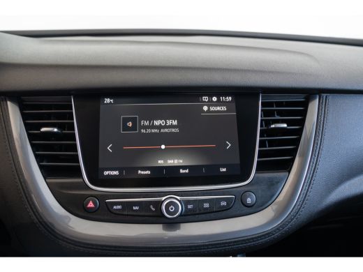 Opel Grandland X 1.2 Turbo 130PK Innovation | Camera | AGR | Parkeersensoren Voor & Achter | Navigatie | Climate C... ActivLease financial lease