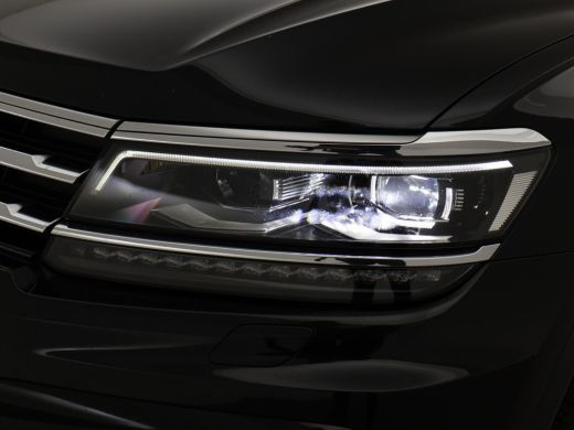 Volkswagen Tiguan Allspace 1.5 TSI R-LINE INTERIEUR + EXTERIEUR | VIRTUAL COCKPIT | TREKHAAK | PANORAMA | ADAPTIVE CRUISE ActivLease financial lease