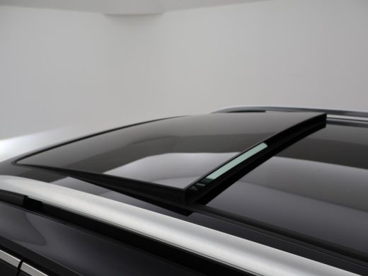 Volkswagen Tiguan Allspace 1.5 TSI R-LINE INTERIEUR + EXTERIEUR | VIRTUAL COCKPIT | TREKHAAK | PANORAMA | ADAPTIVE CRUISE ActivLease financial lease