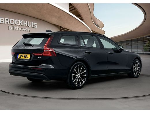 Volvo  V60 2.0 T6 Plug-in hybrid AWD Essential | Lederen bekleding | BLIS | Adaptive Cruiscontrol | PDC V+A ... ActivLease financial lease
