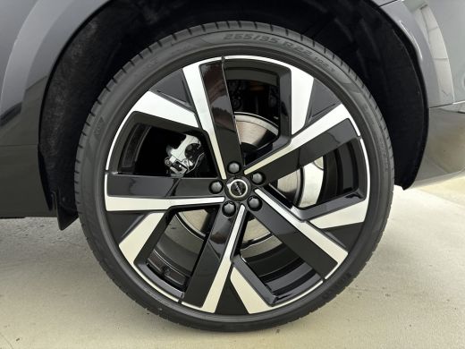 Volvo  XC60 New Model T6 AWD Plug-in Ultra Dark | Bowers & Wilkins | Stoelventilatie - Massage - Verwarming |... ActivLease financial lease