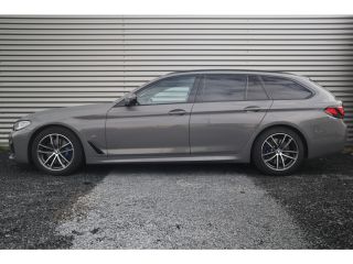 BMW 5 Serie Touring 530i High Executive M-Sport Bernina Grau / Pano / Camera / Laser