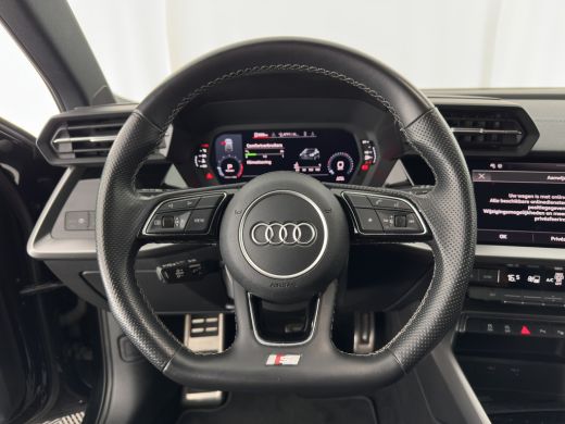 Audi A3 Sportback 35 TFSI S-edition S-Line-Sportpack (INCL-BTW) Aut. *LEATHER-FABRIC | FULL-LED | SPORT-S... ActivLease financial lease