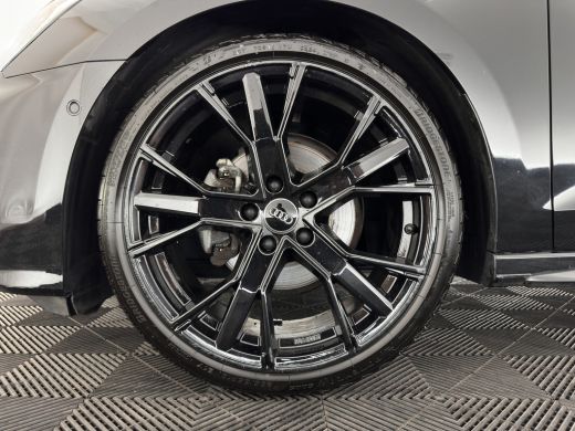 Audi A3 Sportback 35 TFSI S-edition S-Line-Sportpack (INCL-BTW) Aut. *LEATHER-FABRIC | FULL-LED | SPORT-S... ActivLease financial lease
