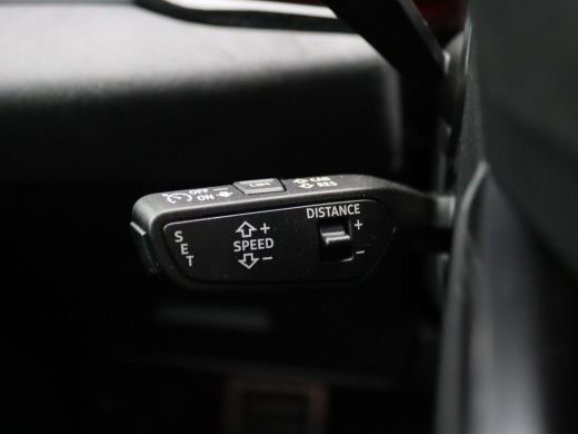 Audi A5 Avant 2.0 e-hybrid quattro S edition Competition 367PK Panoramadak, Trekhaak, Zwart Optiek, Head ... ActivLease financial lease