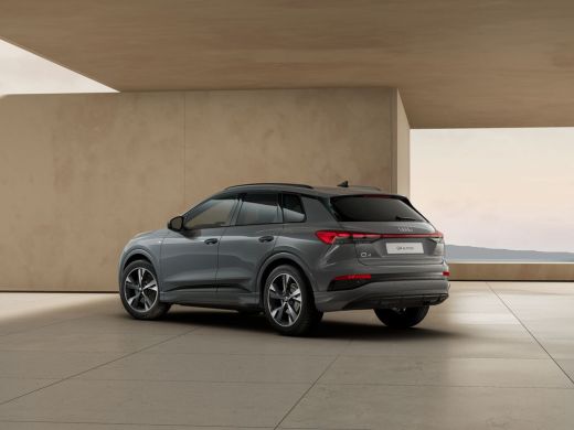 Audi Q4 e-tron 45 quattro S Edition Competition 82 kWh ActivLease financial lease