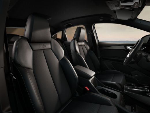 Audi Q4 e-tron 45 quattro S Edition Competition 82 kWh ActivLease financial lease