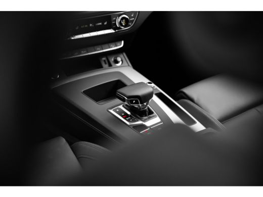 Audi Q5 50 TFSI e S edition | Head-up | Lederen bekleding | Tour | ActivLease financial lease