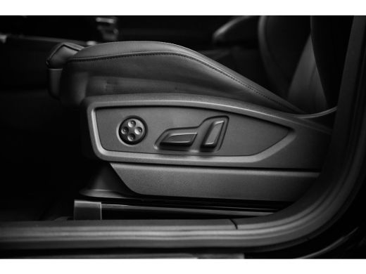 Audi Q5 50 TFSI e S edition | Head-up | Lederen bekleding | Tour | ActivLease financial lease