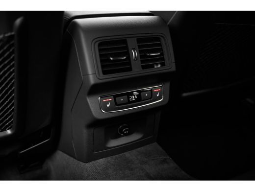 Audi Q5 50 TFSI e S edition | Head-up | Lederen bekleding | Tour | ActivLease financial lease