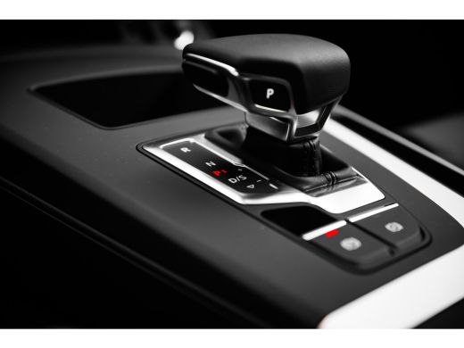Audi Q5 50 TFSI e S edition | Head-up | Lederen bekleding | Tour | ActivLease financial lease