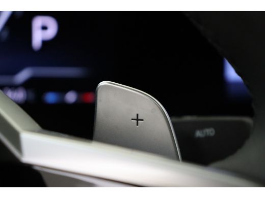 BMW 4 Serie Coupé 420i High Executive M Sport / Schuif-Kanteldak / Adaptieve LED / Stoelverwarming / M Sporto... ActivLease financial lease