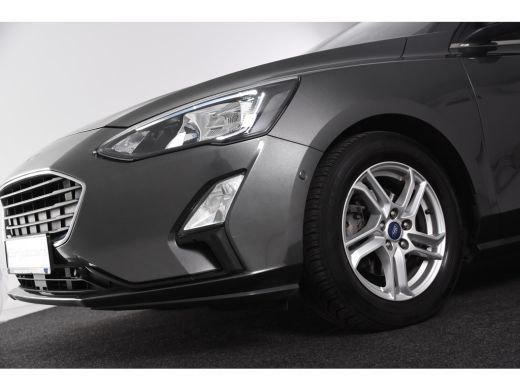 Ford Focus EcoBoost Titanium *Automaat*Navigatie*Parkassist* ActivLease financial lease