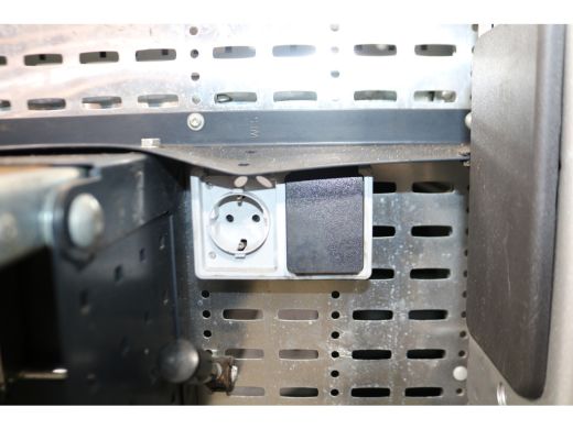 Ford Transit 2.0 TDCI 130pk L2 H2 Automaat Inrichting ActivLease financial lease