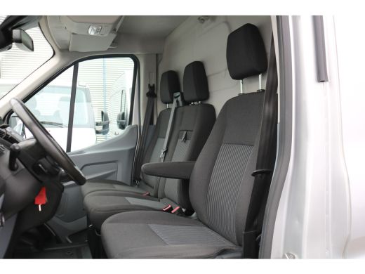 Ford Transit 2.0 TDCI 130pk L2 H2 Automaat Inrichting ActivLease financial lease