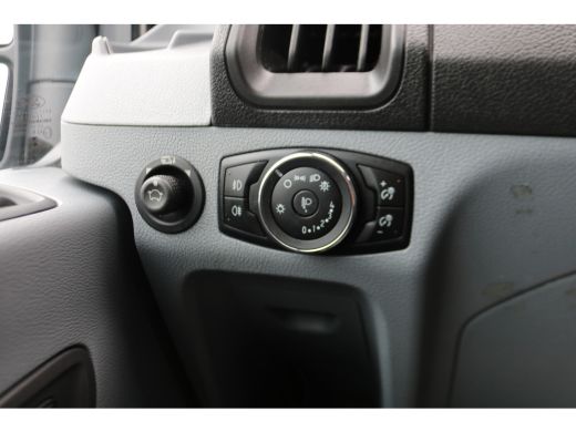 Ford Transit 2.0 TDCI 130pk L2 H2 Automaat Inrichting ActivLease financial lease