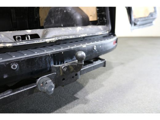 Ford Transit Custom 2.0 TDci 170pk L2 H1 DC Limited ActivLease financial lease