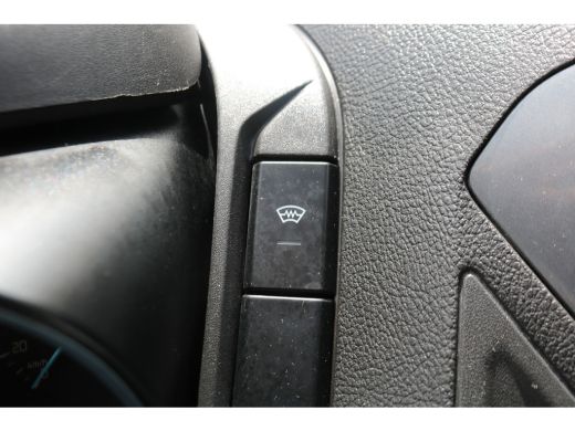 Ford Transit Custom 2.0 TDci 170pk L2 H1 DC Limited ActivLease financial lease