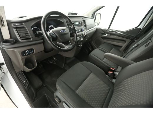 Ford Transit Custom 300 2.0 TDCI L2H1 Airco Cruise PDC 3 Persoons LED Elektrpakket ActivLease financial lease