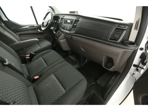 Ford Transit Custom 300 2.0 TDCI L2H1 Airco Cruise PDC 3 Persoons LED Elektrpakket ActivLease financial lease