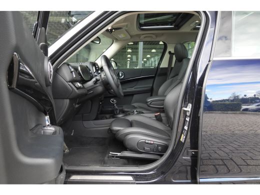 Mini Countryman Cooper S E / Panoramadak / Achteruitrijcamera / LED / Comfort Access / Stoelverwarming / Head-Up ... ActivLease financial lease