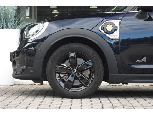 Mini Countryman Cooper S E / Panoramadak / Achteruitrijcamera / LED / Comfort Access / Stoelverwarming / Head-Up ... ActivLease financial lease