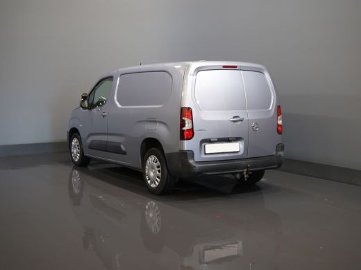 Opel Combo 1.5 CDTI 130 pk Aut. L2 BPM VRIJ! NL Auto/ Navi/ Keyless/ Carplay/ PDC/ Cruise/ Airco/ Trekhaak ActivLease financial lease