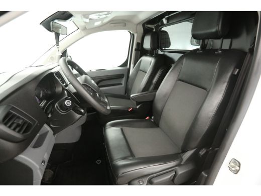 Opel Vivaro 2.0 CDTI L2H1 Automaat Airco Cruise Carplay PDC Navigatie Stoelverwarming ActivLease financial lease