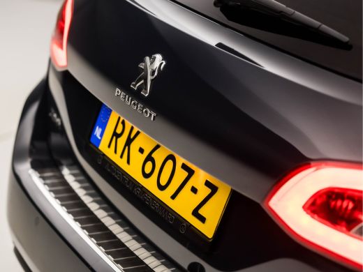 Peugeot 308 SW 1.2 PureTech Active Sport (PANORAMADAK, APPLE CARPLAY, XENON, NAVIGATIE, GETINT GLAS, PARKEERS... ActivLease financial lease