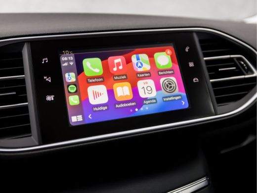 Peugeot 308 SW 1.2 PureTech Active Sport (PANORAMADAK, APPLE CARPLAY, XENON, NAVIGATIE, GETINT GLAS, PARKEERS... ActivLease financial lease