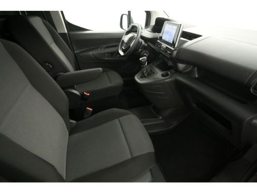 Peugeot Partner 1.2 PureTech 111PK L1H1 | Benzine | EMISSIEVRIJE ZONE | Airco Carplay Cruise Navigatie Elektrpakket ActivLease financial lease