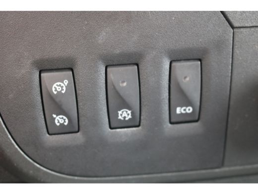 Renault Master 2.3 dCi Koelwagen Bakwagen met Laadklep -10 Graden Dag en Nacht ActivLease financial lease