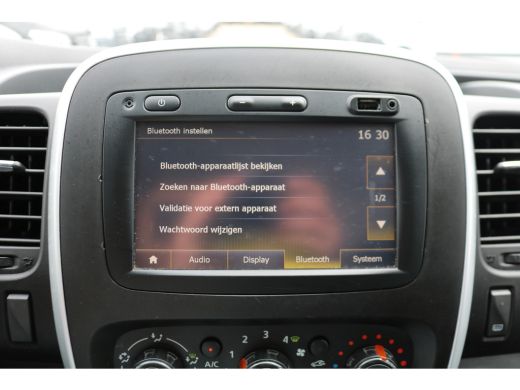 Renault Trafic 1.6 dCi 120pk L2 H1 Airco Trekhaak ActivLease financial lease