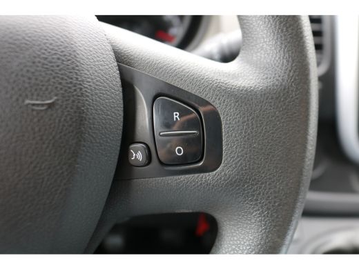 Renault Trafic 1.6 dCi 120pk L2 H1 Airco Trekhaak ActivLease financial lease