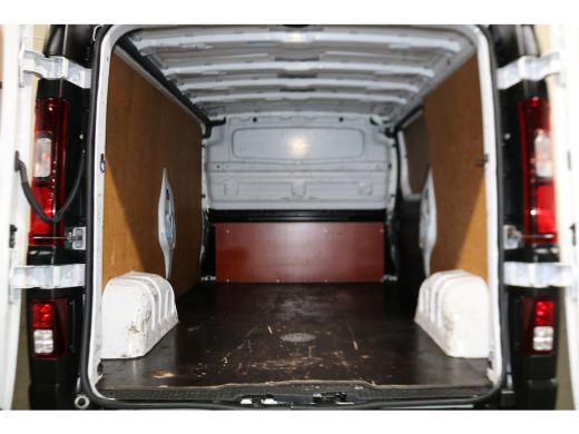 Renault Trafic 1.6 dCi 120pk L2 H1 Airco Trekhaak ActivLease financial lease