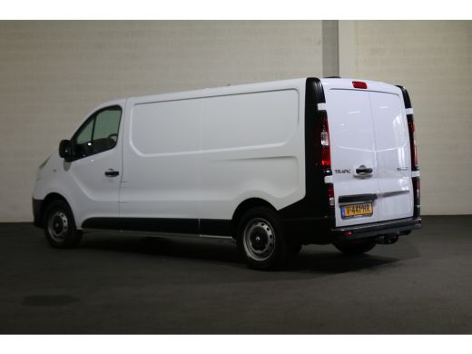 Renault Trafic 1.6 dCi 120pk L2 H1 Airco Trekhaak ActivLease financial lease