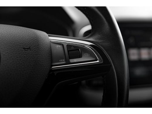 Skoda Karoq 1.5 TSI 150pk DSG ACT Style | Achteruitrijcamera | Adaptive Cruise | Navigatie | Stoelverwarming ActivLease financial lease