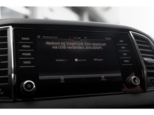 Skoda Karoq 1.5 TSI 150pk DSG ACT Style | Achteruitrijcamera | Adaptive Cruise | Navigatie | Stoelverwarming ActivLease financial lease