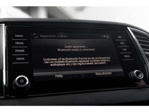 Skoda Karoq 1.5 TSI 150pk DSG ACT Style | Achteruitrijcamera | Adaptive Cruise | Navigatie | Stoelverwarming ActivLease financial lease