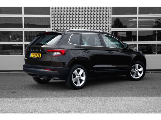 Skoda Karoq 1.5 TSI 150pk DSG ACT Style | Achteruitrijcamera | Adaptive Cruise | Navigatie | Stoelverwarming ActivLease financial lease