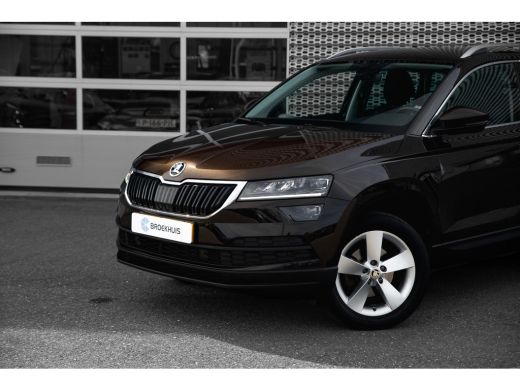 Skoda Karoq 1.5 TSI 150pk DSG ACT Style | Achteruitrijcamera | Adaptive Cruise | Navigatie | Stoelverwarming ActivLease financial lease