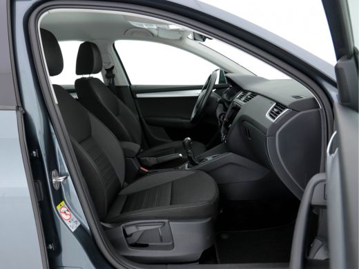 Skoda Octavia 1.0 TSI Greentech Ambition Business (INCL-BTW) Aut.*NAVI-FULLMAP | ECC | PARKPILOT | CRUISE  | AM... ActivLease financial lease