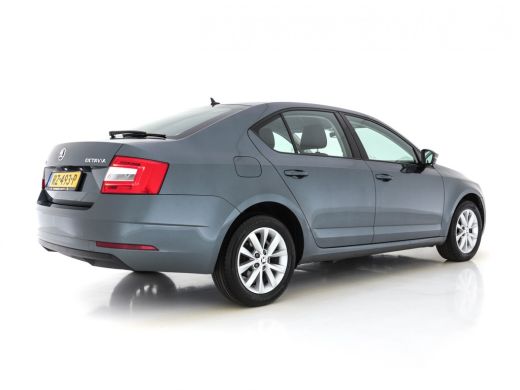 Skoda Octavia 1.0 TSI Greentech Ambition Business (INCL-BTW) Aut.*NAVI-FULLMAP | ECC | PARKPILOT | CRUISE  | AM... ActivLease financial lease