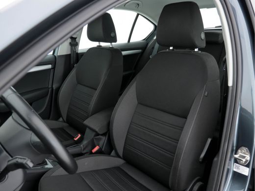 Skoda Octavia 1.0 TSI Greentech Ambition Business (INCL-BTW) Aut.*NAVI-FULLMAP | ECC | PARKPILOT | CRUISE  | AM... ActivLease financial lease