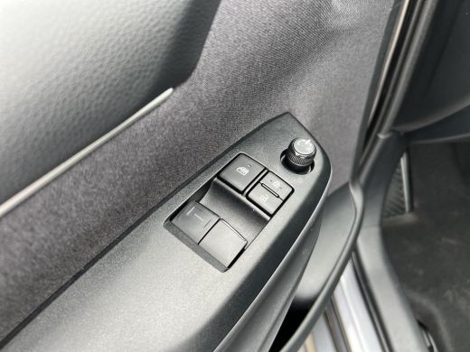 Toyota Yaris 1.5 Hybrid Active ActivLease financial lease