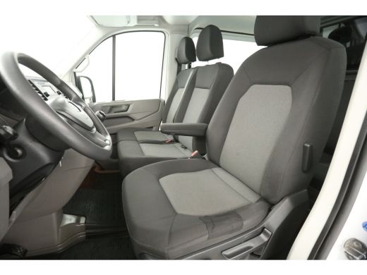 Volkswagen Crafter 35 2.0 TDI L3H2 140PK | Dubbele Cabine | 6 Persoons | Airco Parkeersensoren Trekhaak ActivLease financial lease